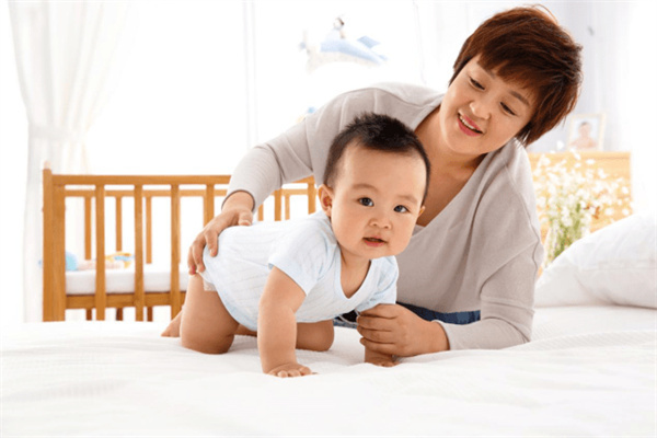 保姆在哪里找？(图1)