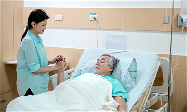 北京保姆中介哪家好？(图3)