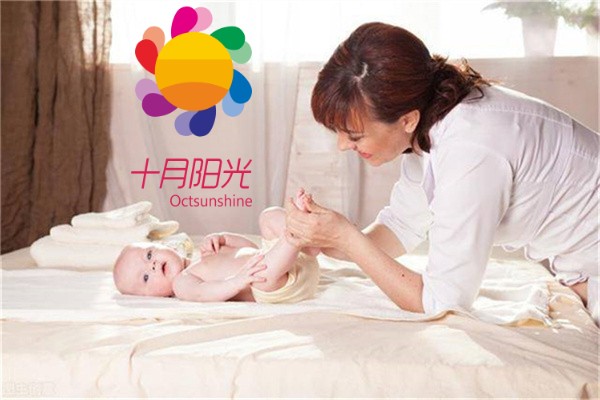 育婴师照顾3月龄内的宝宝睡觉，有哪些注意事项？(图1)