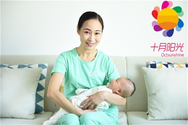 哪种家政阿姨能挣到高薪?(图1) 哪种家政阿姨能挣到高薪?(图1)