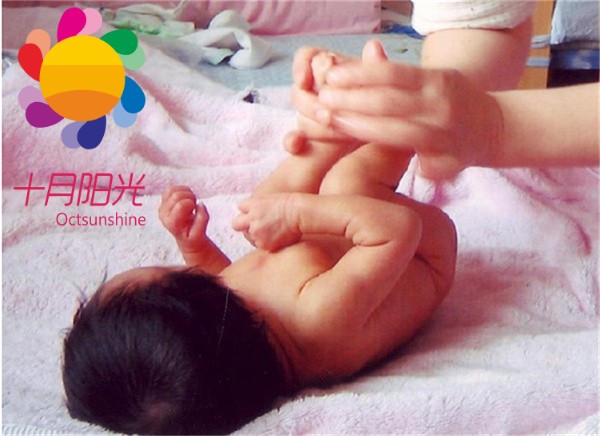 新生儿这四个部位，脏一点反而更健康！(图1)