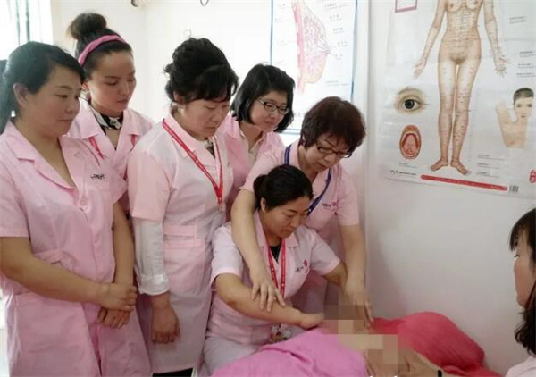 北京金童培训学校的催乳师课程怎么样，多少钱？(图1)