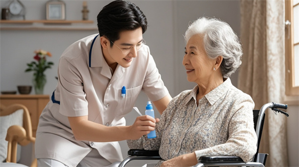 北京住家+家务保姆照顾老人费用：生活照料价(图1)